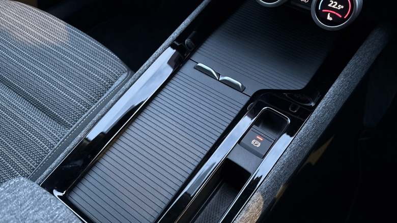 Skoda Superb 1.5 TSI iV SE Technology DSG 5dr Estate